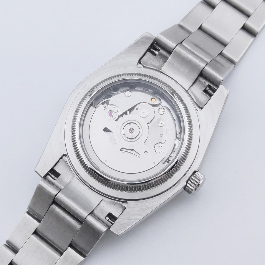 Corgeut Fenwick Automatic 36/39mm watch detail