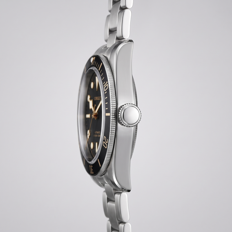 Corgeut Marston Diver 41mm watch detail