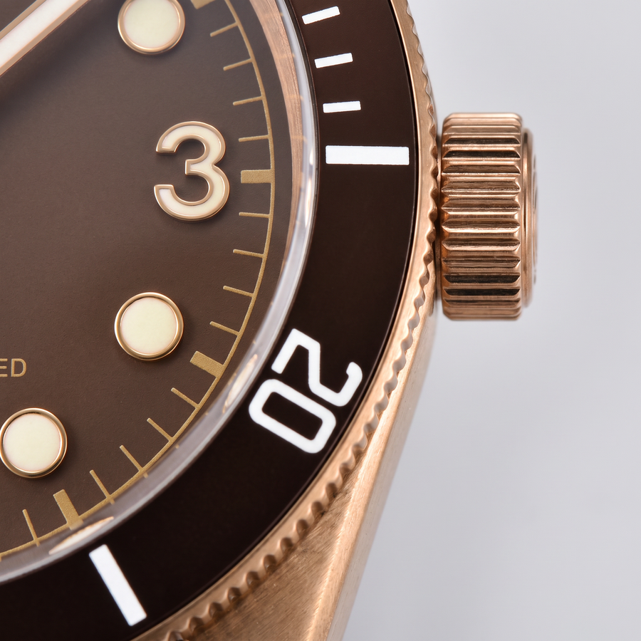 Corgeut Thornton Bronze 41mm watch detail
