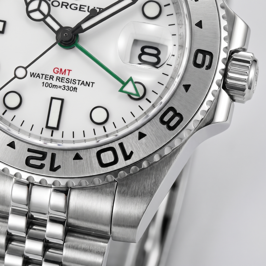 Corgeut Winslow GMT 40mm watch detail