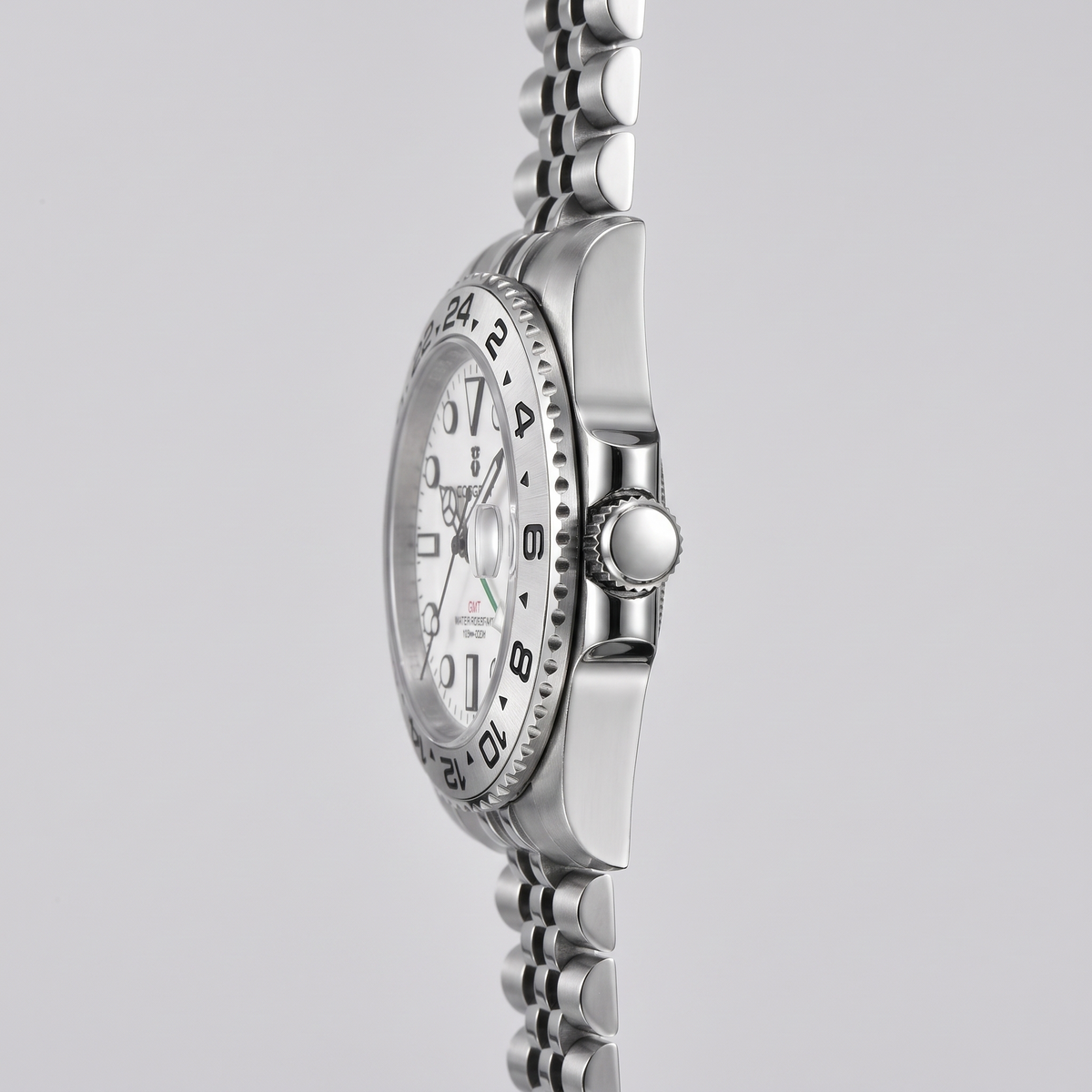 Corgeut Winslow GMT 40mm watch detail
