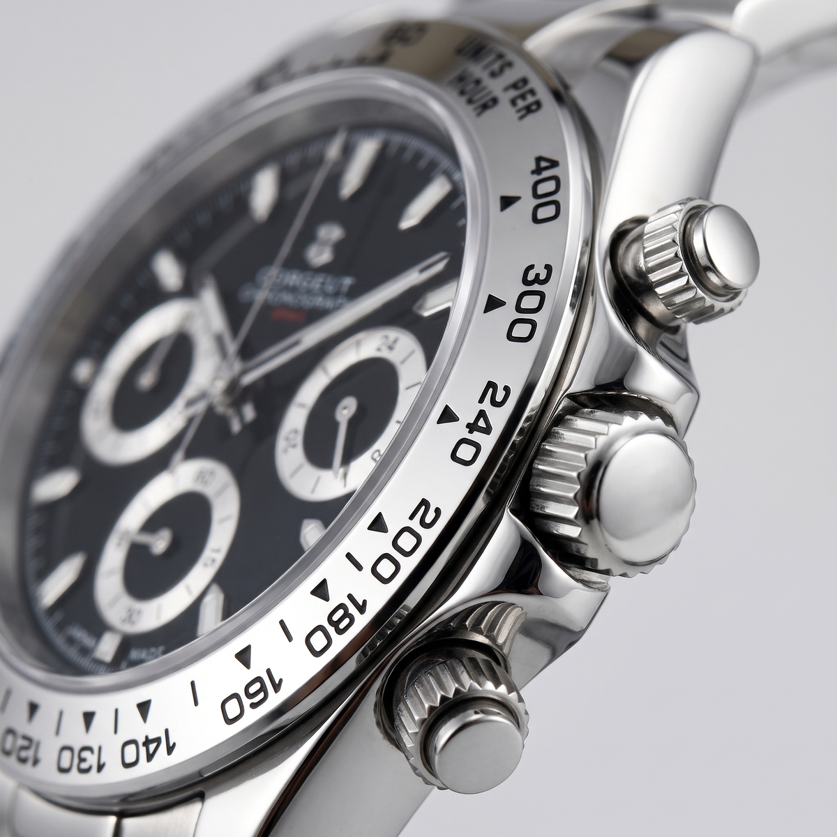 Corgeut Brooks Chronograph 39mm crown and bezel detail