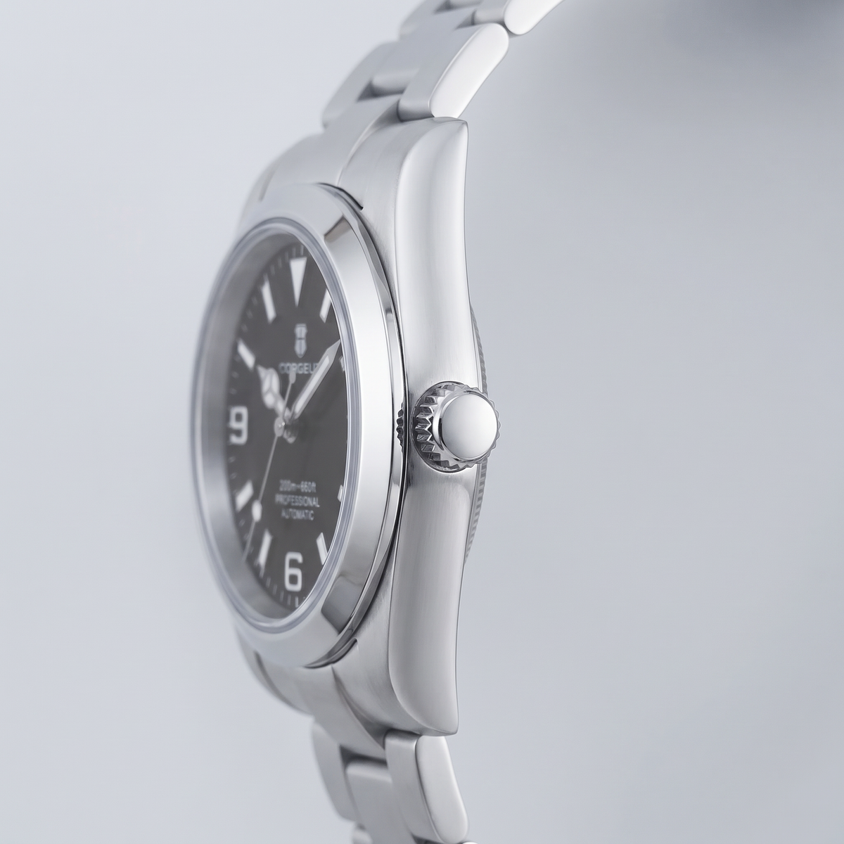 Corgeut Fenwick Automatic 36/39mm watch detail