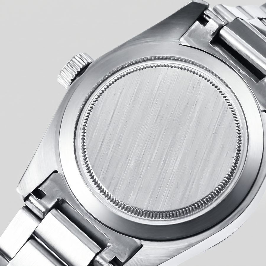 Corgeut Marston Diver 41mm watch detail