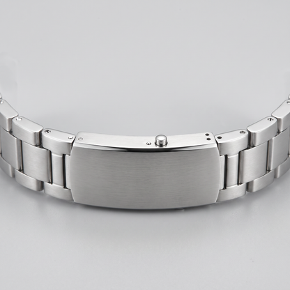 Corgeut Penrose Diver watch detail